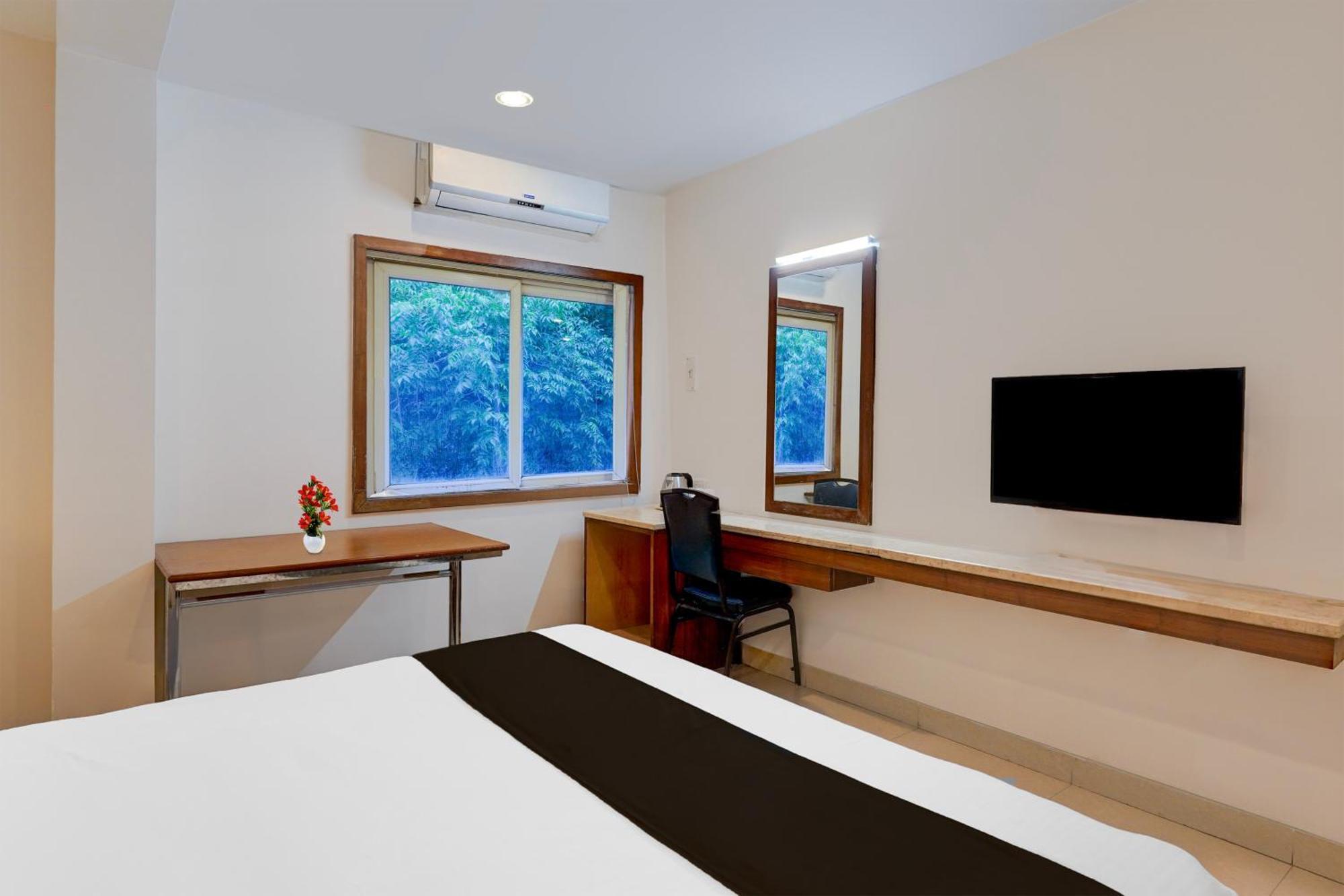 Super Townhouse Arcot Road Near Kauvery Hospital Chennai Exterior foto