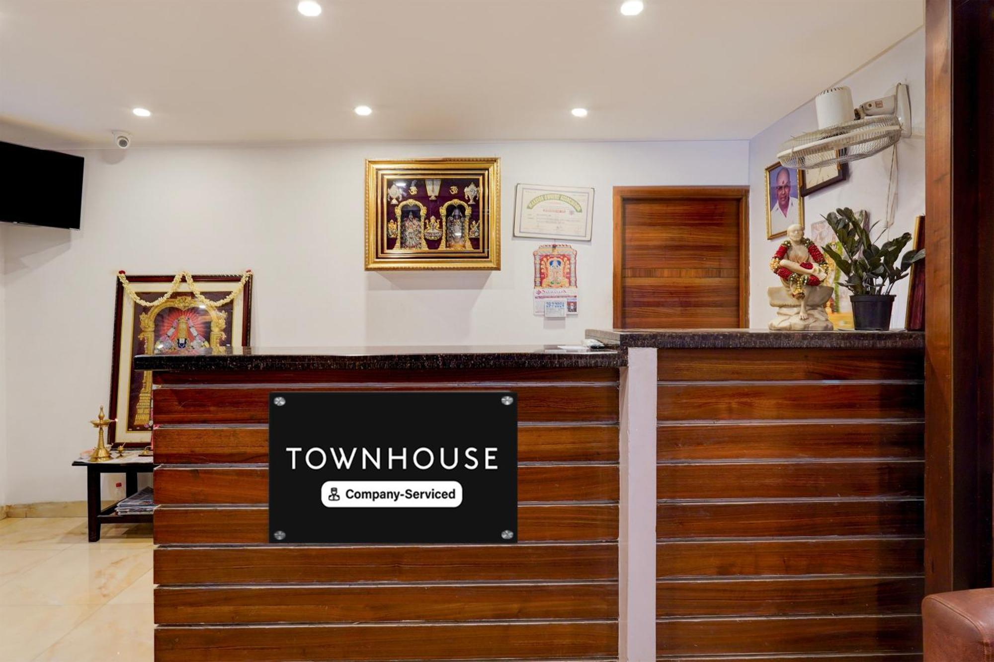 Super Townhouse Arcot Road Near Kauvery Hospital Chennai Exterior foto